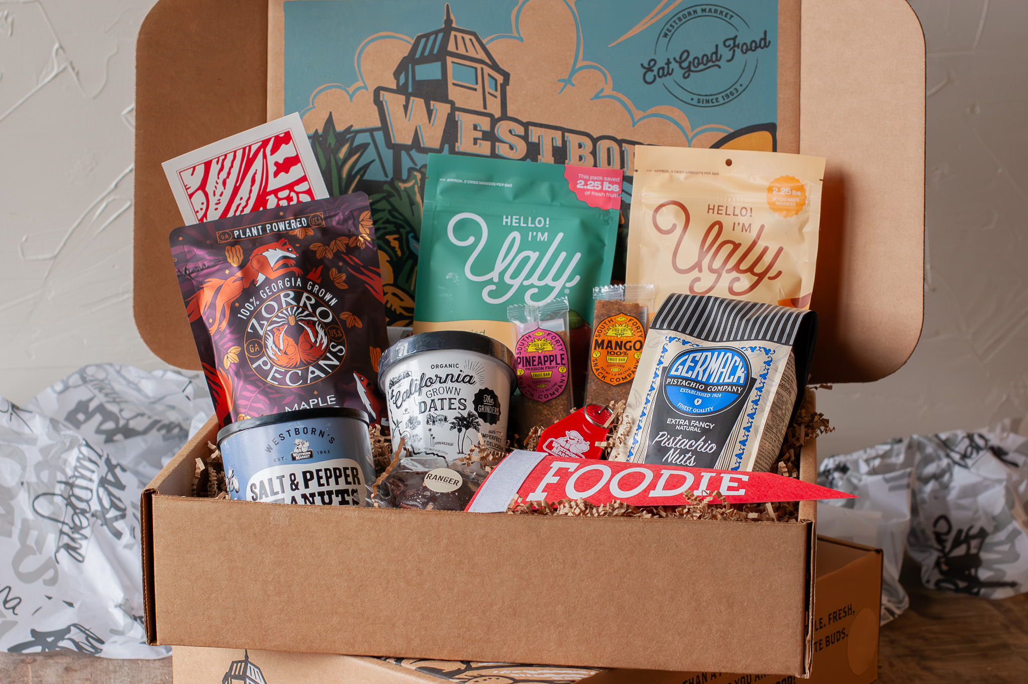 About: product commerce Fruit & Nut Box