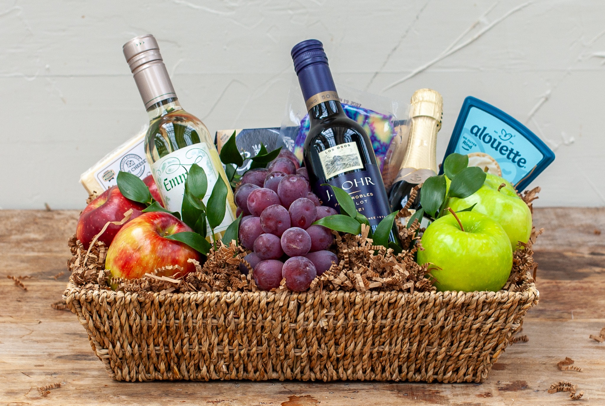 About: product commerce Fruit, Cheese, and Wine Pairing