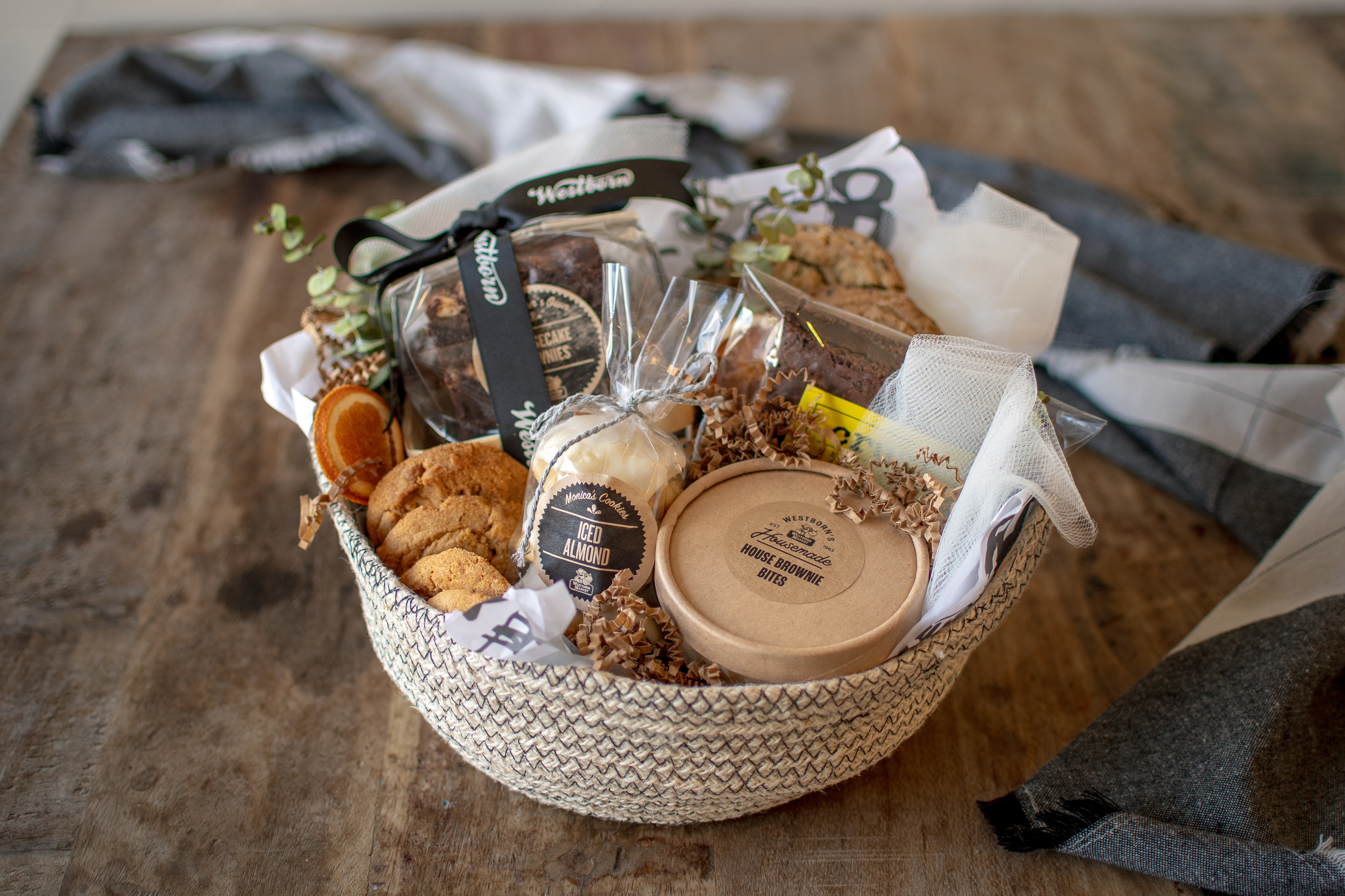 The Cookie & Brownie Basket