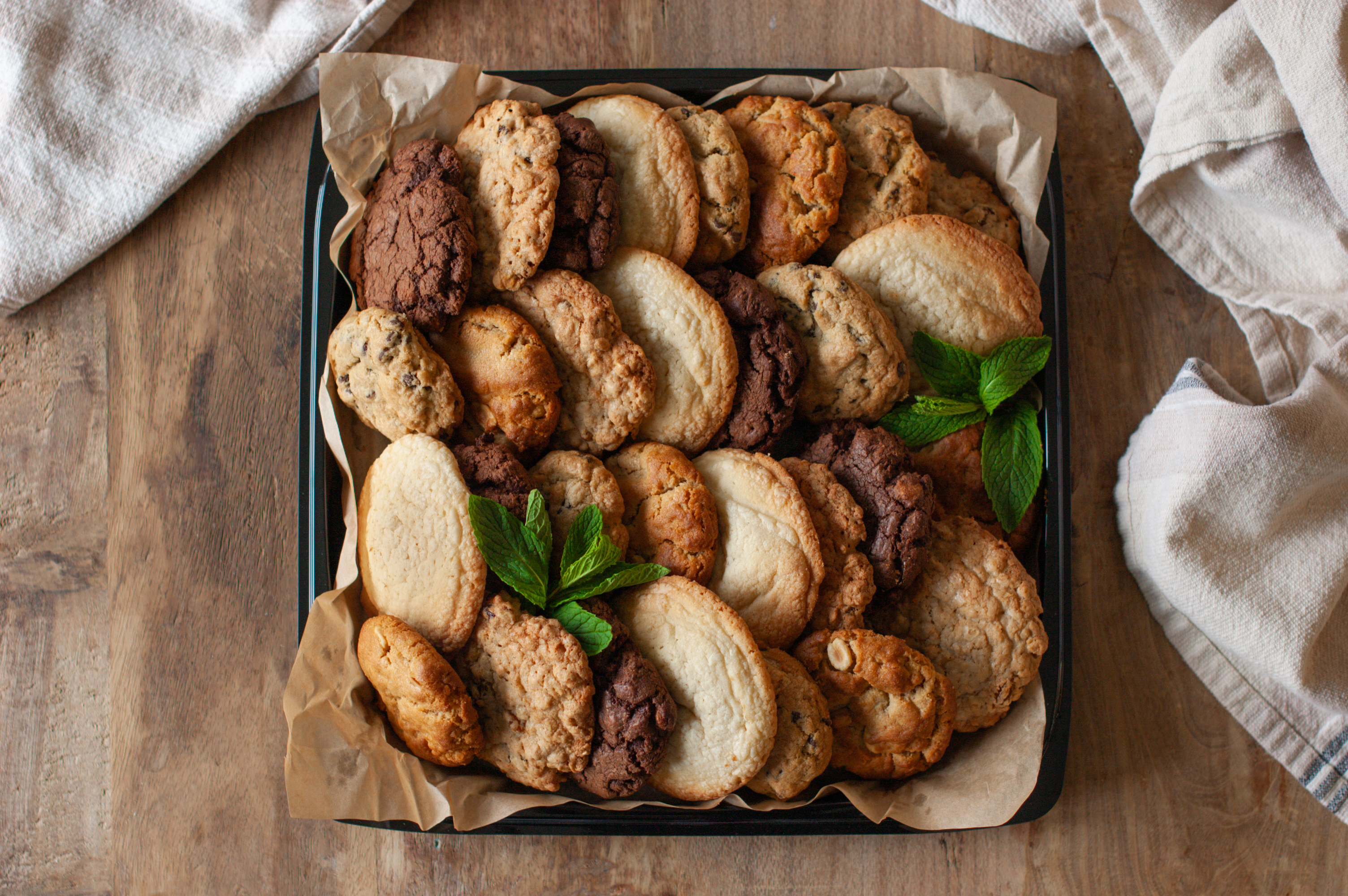 About: product commerce Cookie Tray