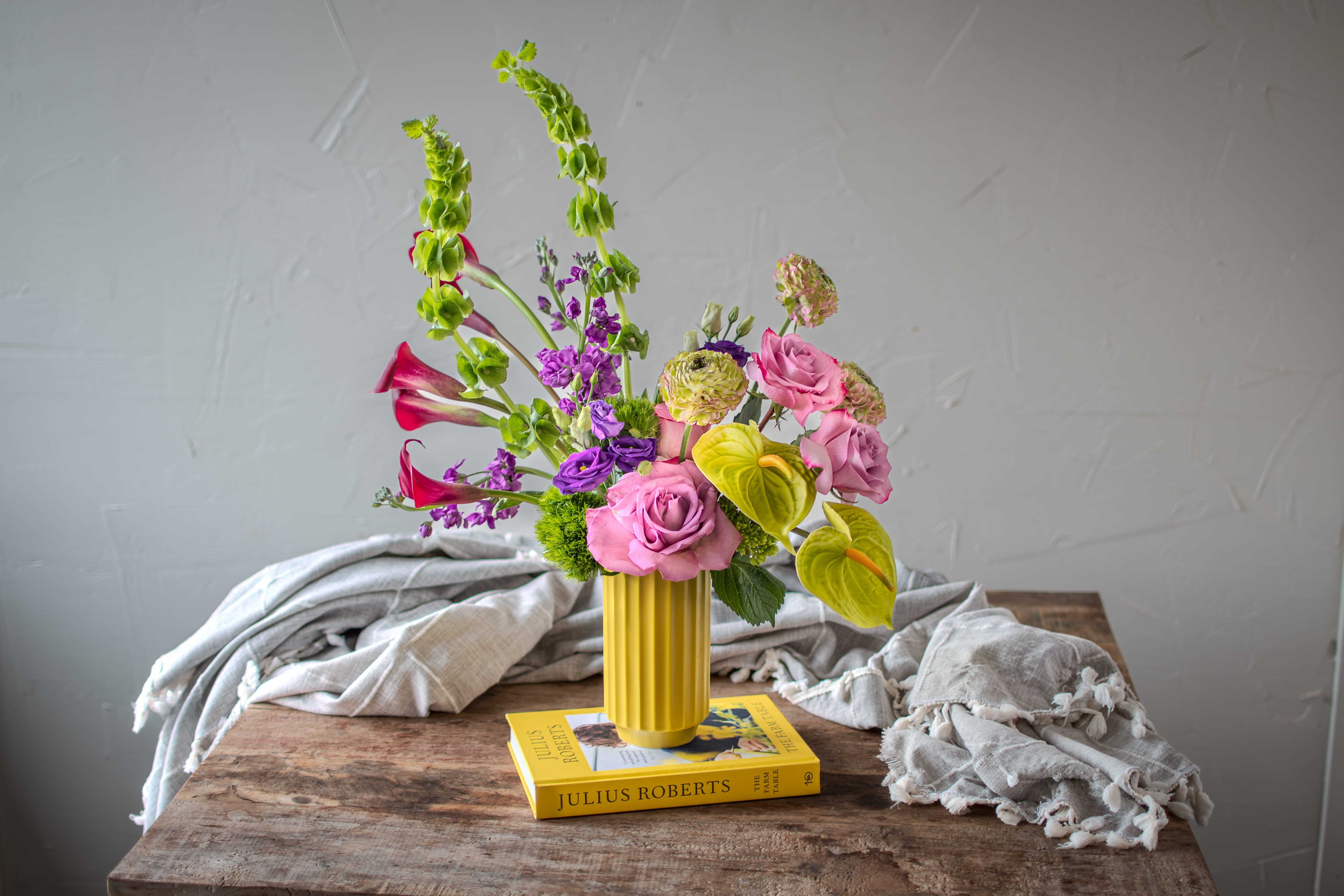 About: product commerce The Mallory