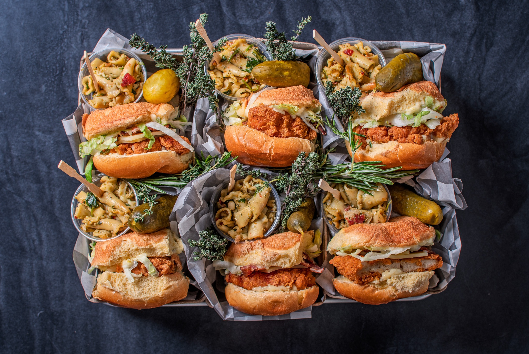 About: product commerce Mini Market Meal Tray