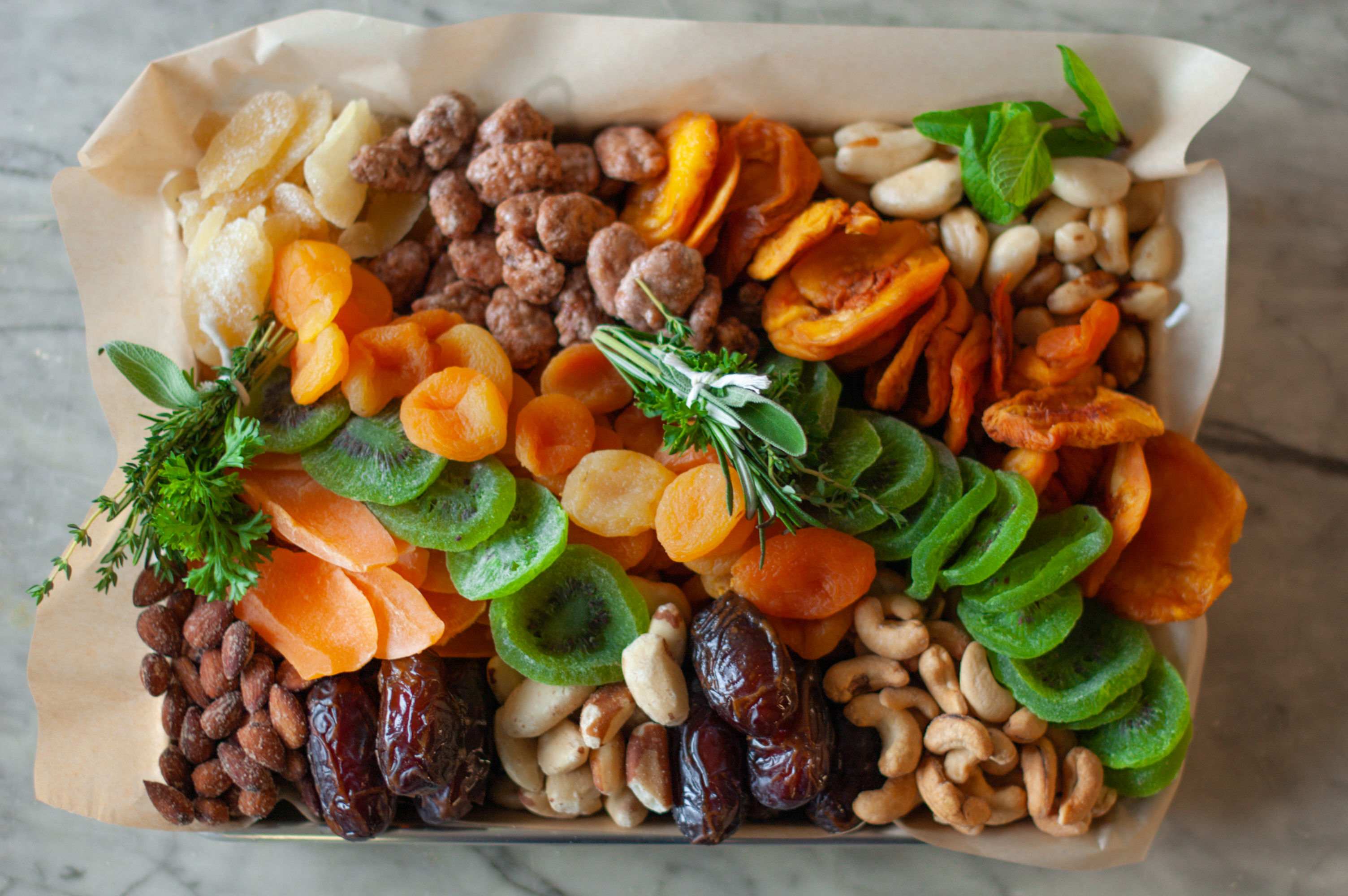 About: product commerce Dried Fruit & Nut Tray