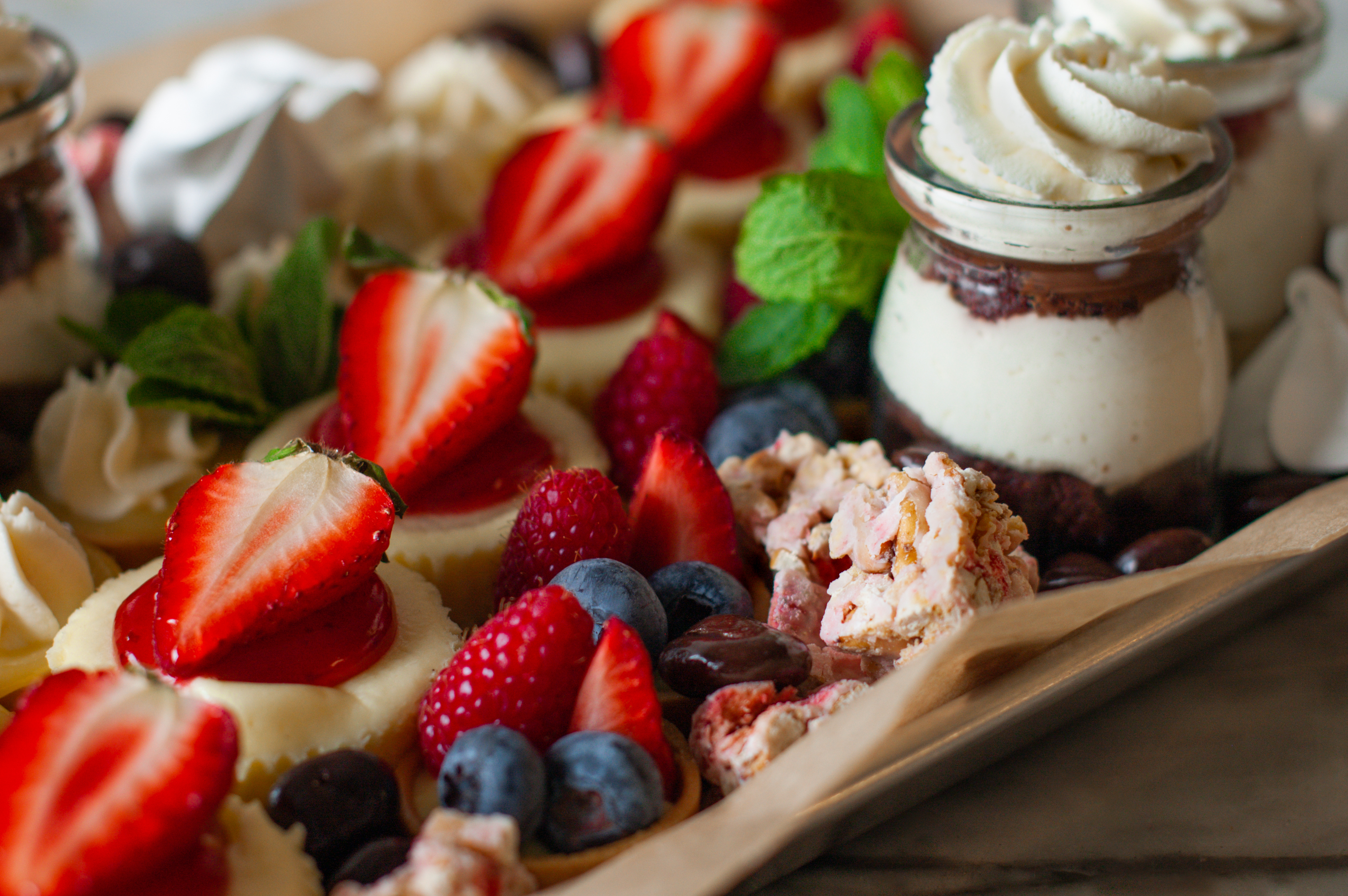 Artisan Mini Pastry Tray