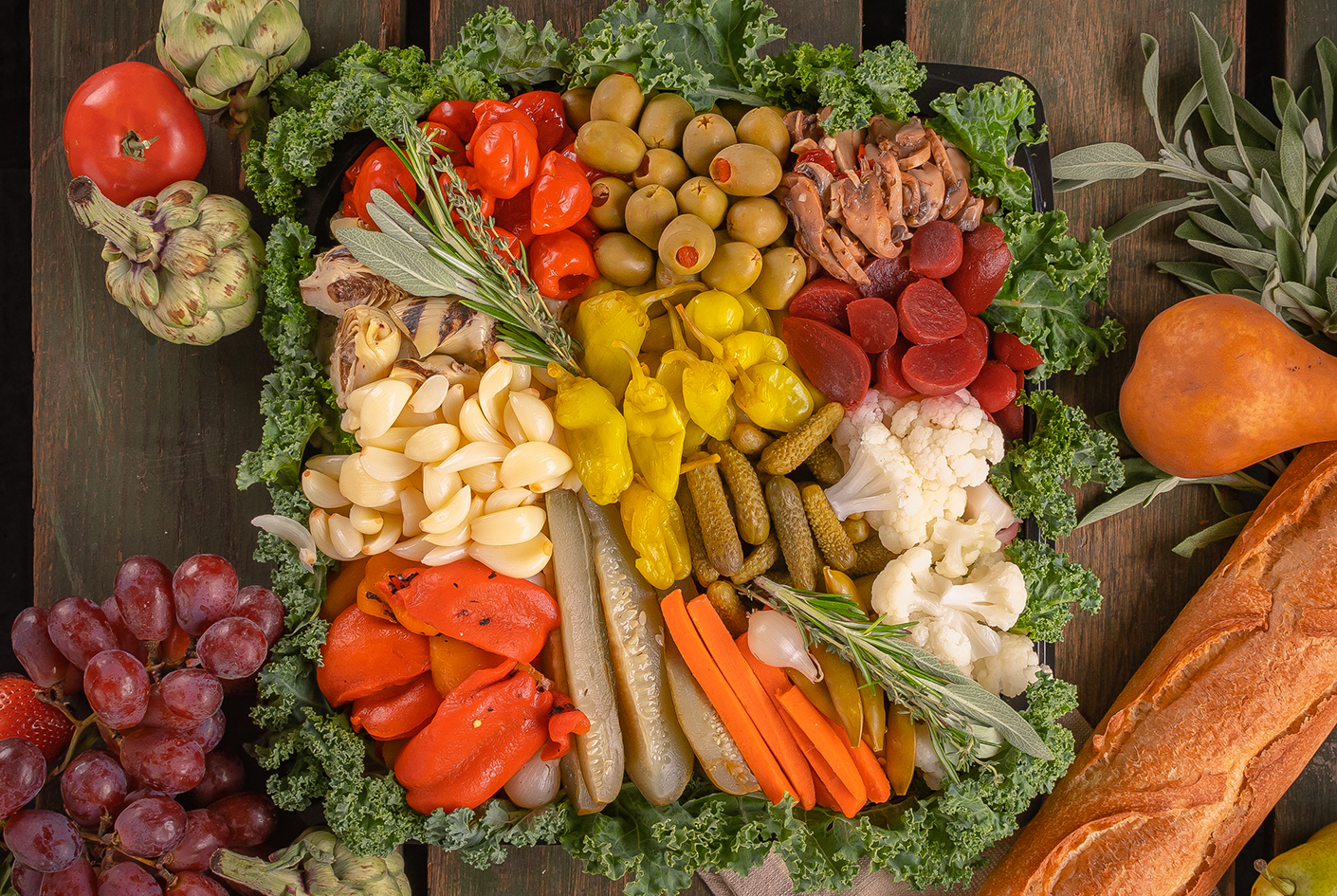 About: product commerce Relish Tray