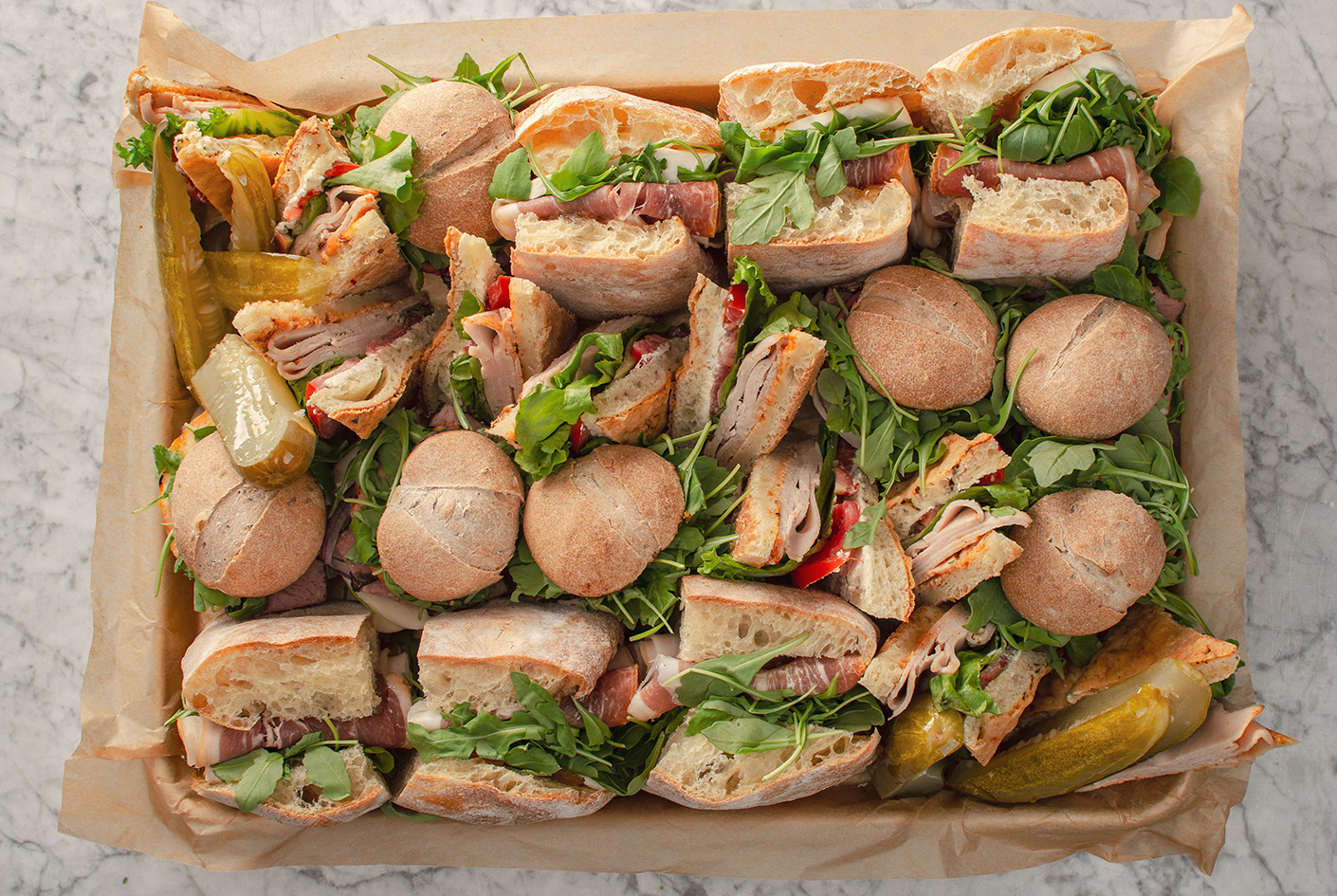 About: product commerce Mini-sandwich Tray